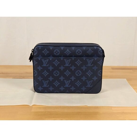 Louis Vuitton Duo Messenger Navy Shadow Calf Leather W/Strap & Removable PM Poch - Picture 5 of 16